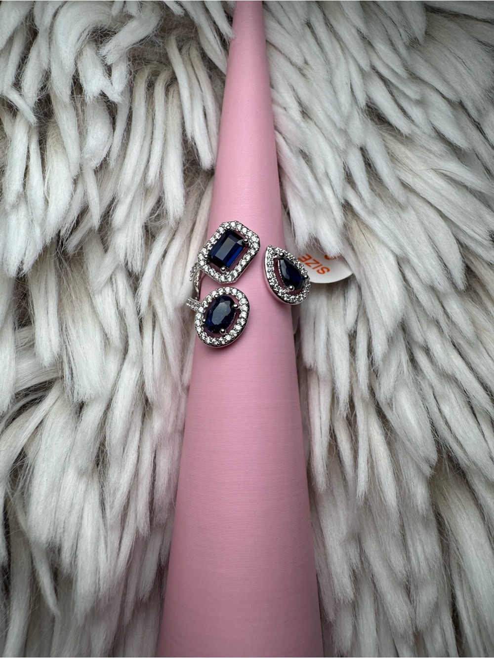 September birthday ring